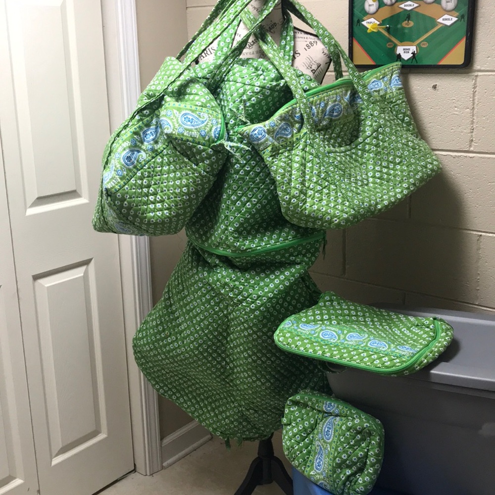 Green Apple VB Luggage Set Retired